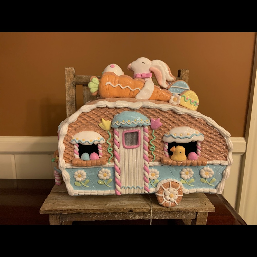 Easter Light-up Gingerbread Camper